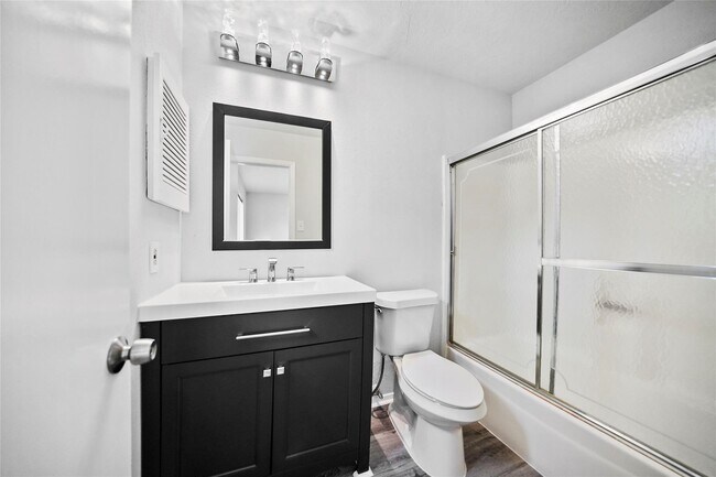 Building Photo - 1006 Golden Nugget Ct