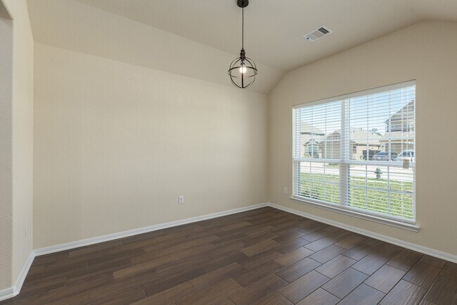 Building Photo - 17811 Wooded Bend Path