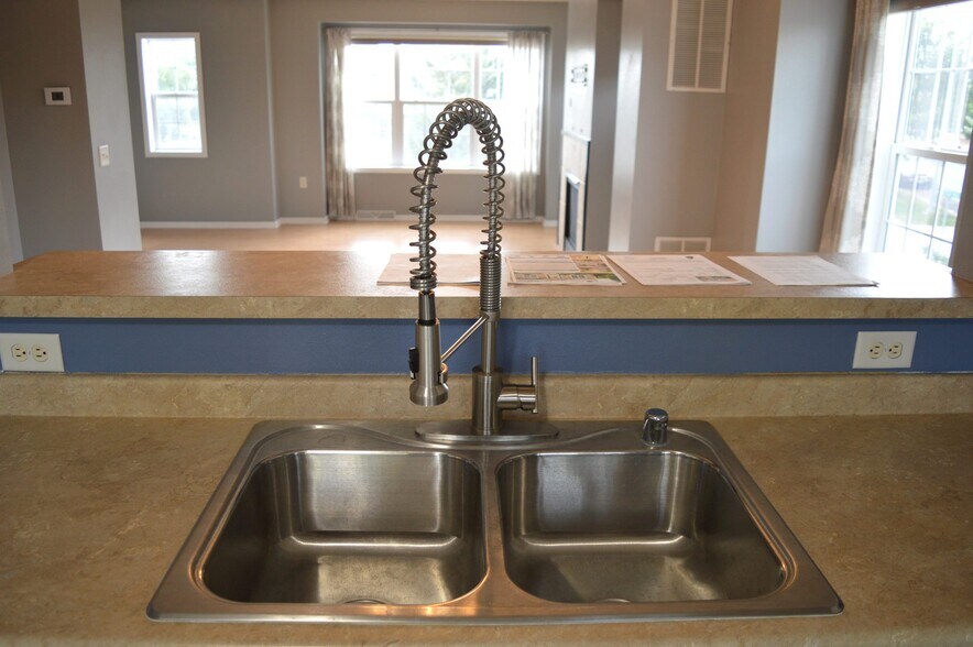 Building Photo - 3701 Design Pass