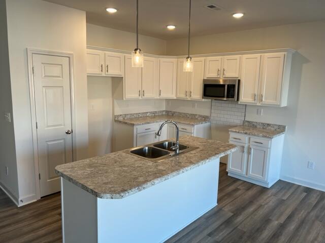 Building Photo - 331 Platt Dr