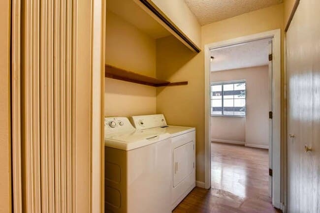 Building Photo - 720 City Park Ave