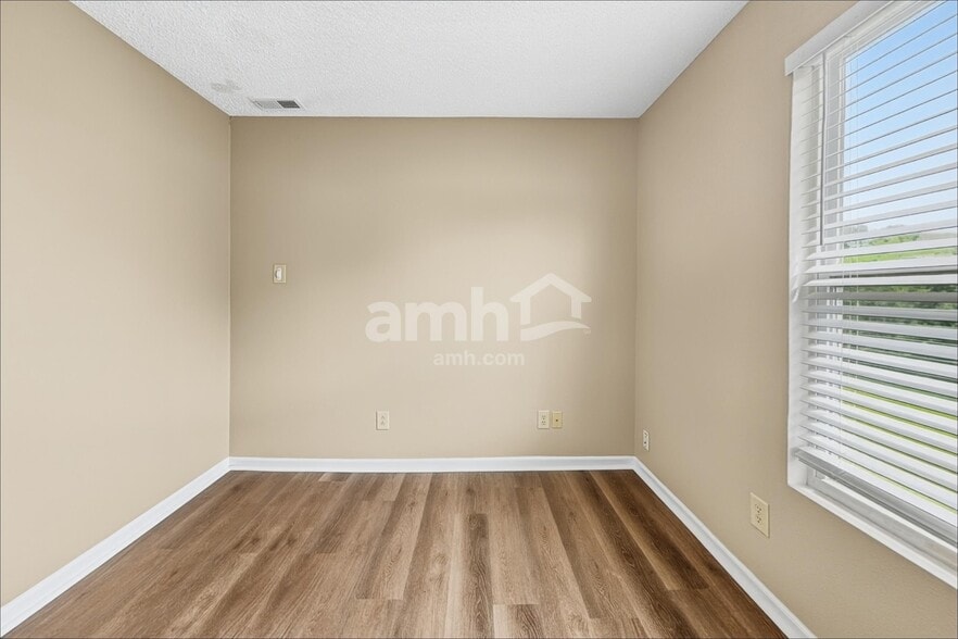 Building Photo - 9559 W Stargazer Dr
