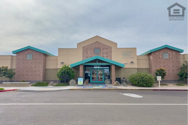 Building Photo - 2Bed/2Bath Condo at Thomas Rd/56th St! Ready for Immediate Move-In!