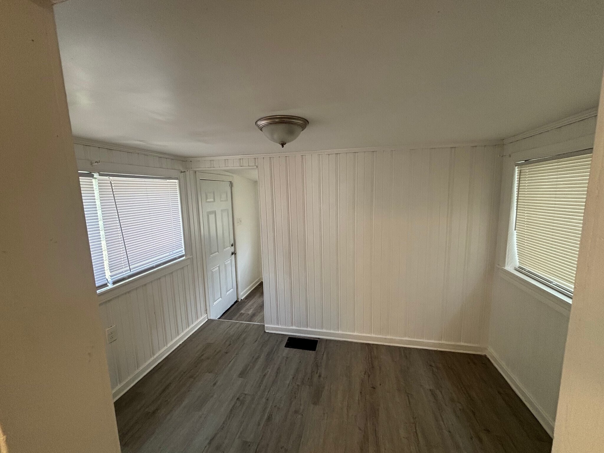 Building Photo - 1515 35th Street Ensley