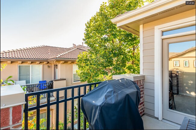 Building Photo - 6703 S Winnipeg Cir