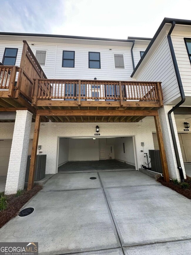 Building Photo - 512 Healy Dr
