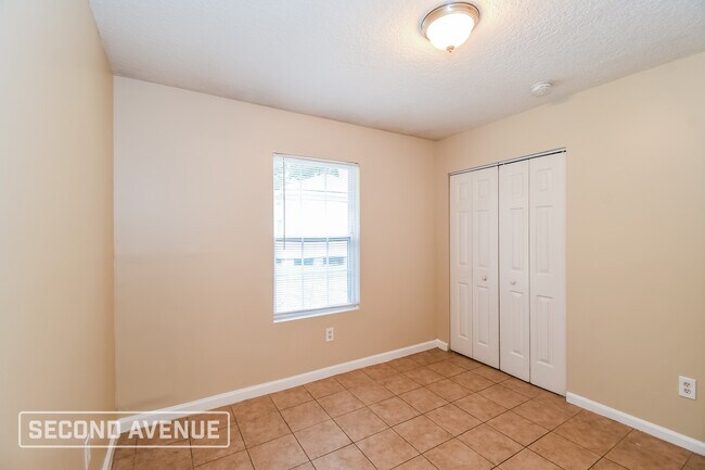 Building Photo - 8825 6th Ave