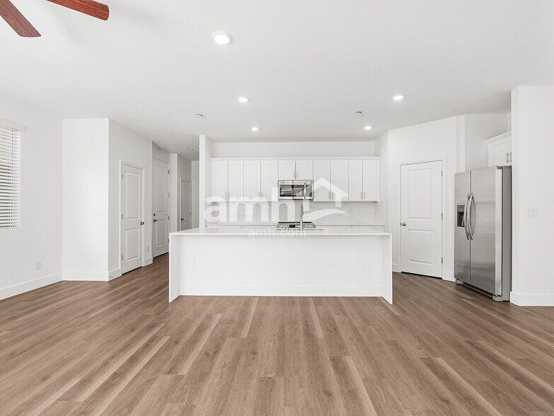 Building Photo - 5837 Fly Fisher St