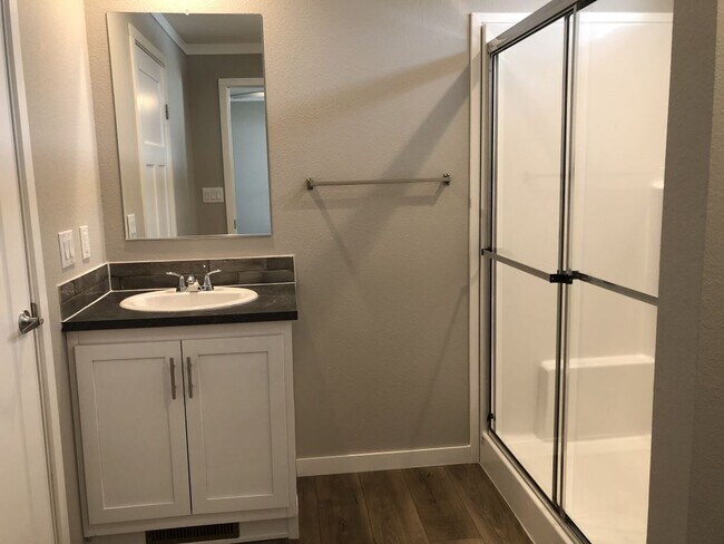 Building Photo - 1801 W 92nd Ave