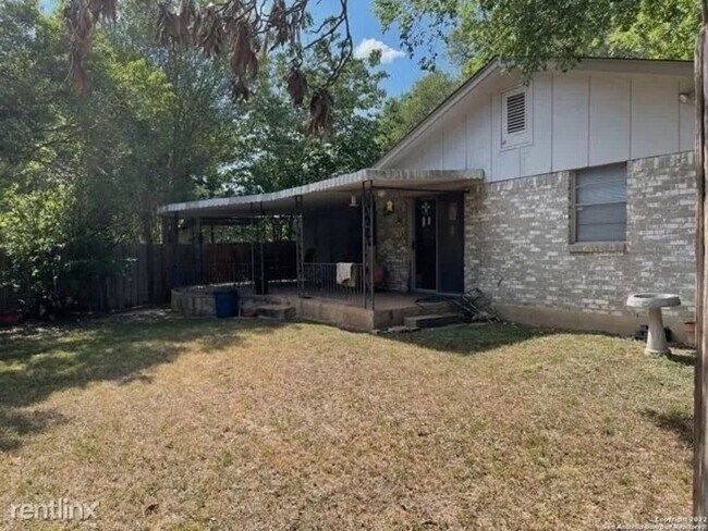 Building Photo - 3 Bedroom Single Family Home in San Antonio
