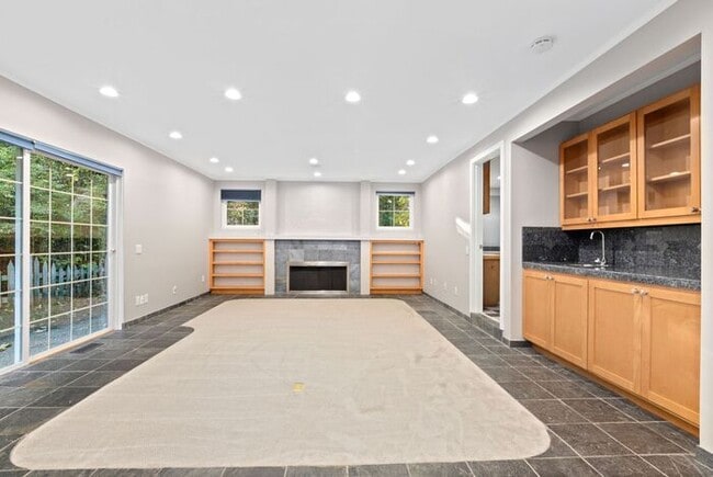 Building Photo - Stunning Private AIR CONDITIONED Dream Home in Coveted Bridal Trails