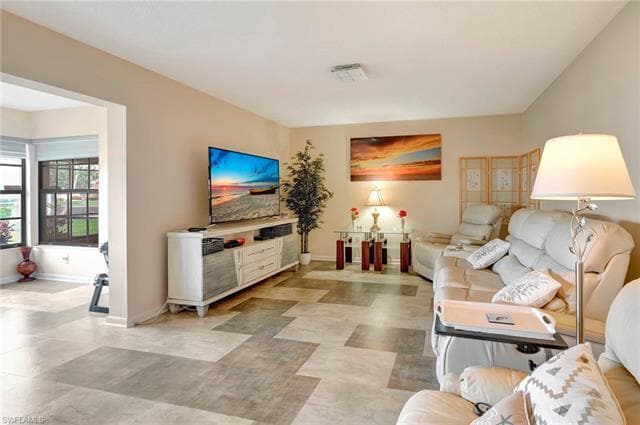 Building Photo - 1501 Palm Woode Dr