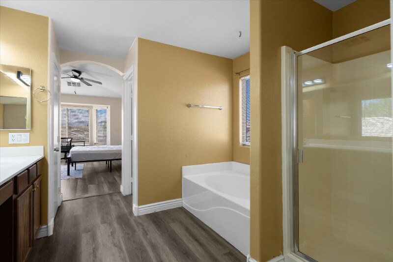 Building Photo - 7315 W Cordes Rd