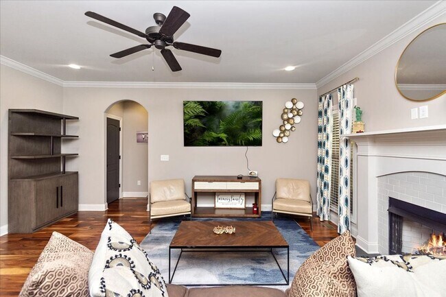 Building Photo - READY FOR SHOWINGS! 4BR Home in Blackman School district