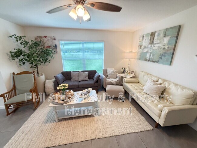 Building Photo - 10744 Chippewa Dr