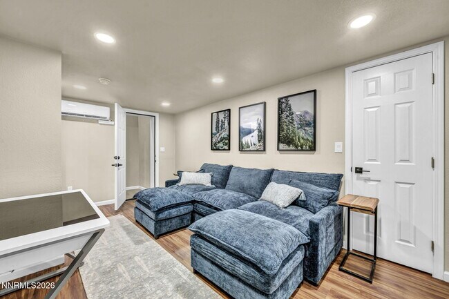 Building Photo - 1678 Ordway Ave