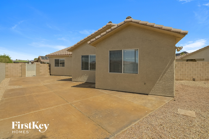 Building Photo - 528 Waterwheel Falls Dr