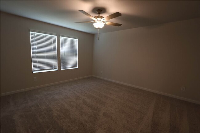 Building Photo - 7757 Bergamot Cir