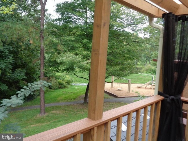 Building Photo - 9811 Burke Pond Ln