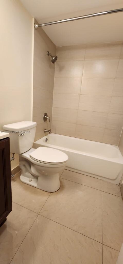 Building Photo - 6950 Miami Gardens Dr