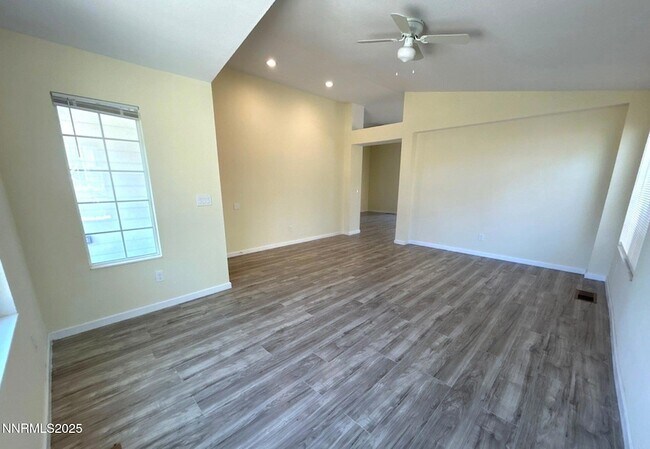 Building Photo - 5380 Twin Creeks Dr