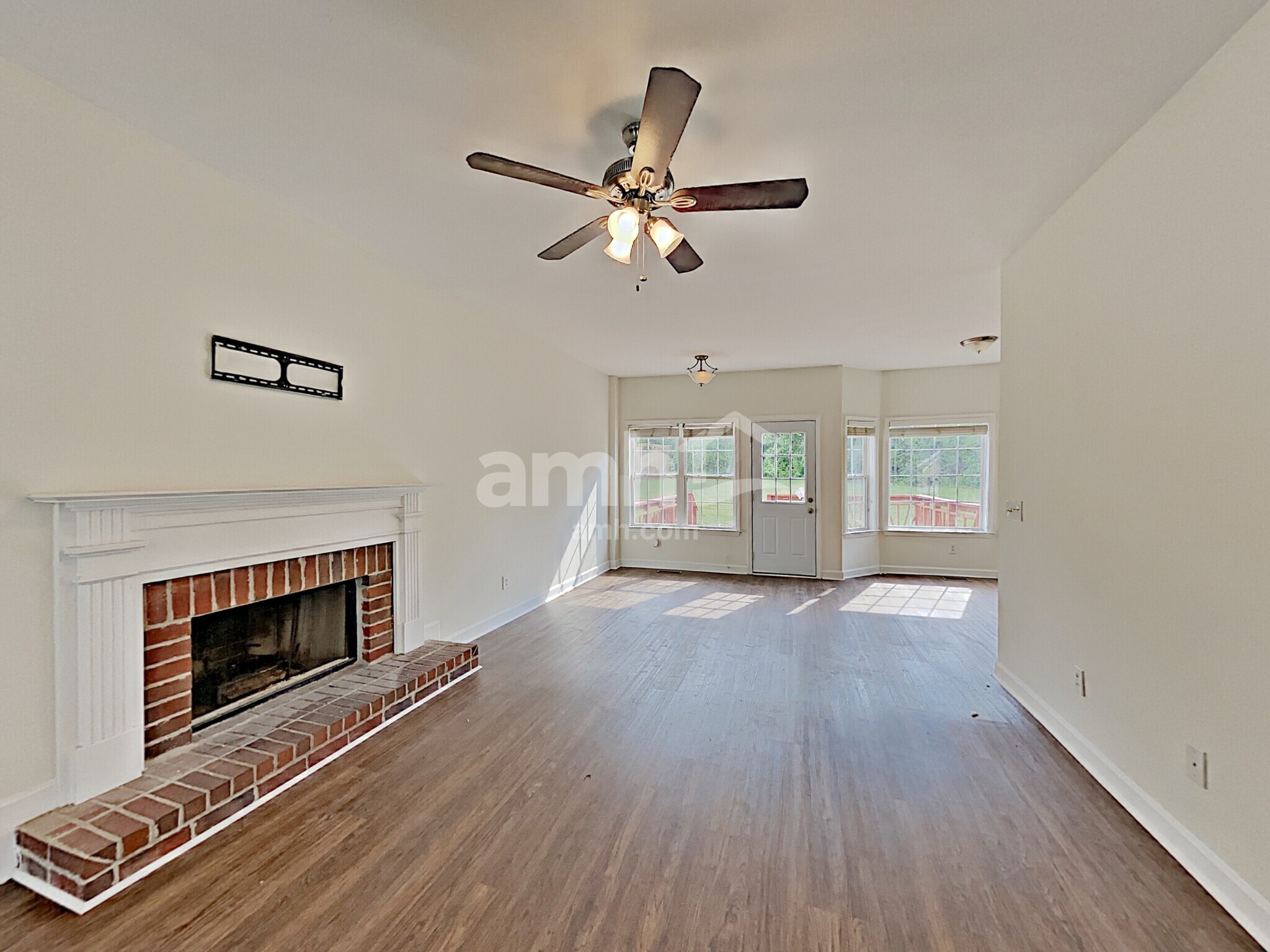 Building Photo - 2709 Aston Woods Ln
