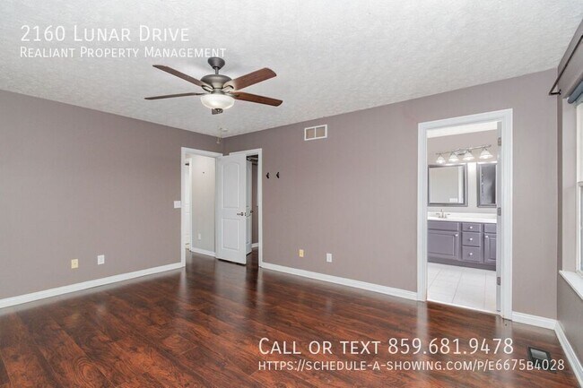 Building Photo - 2160 Lunar Dr