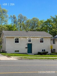 Building Photo - 530 Hall St SE