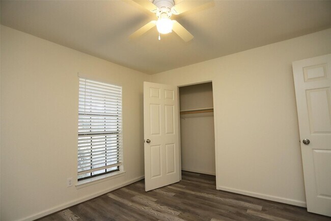 Building Photo - 5023 Monteith Dr