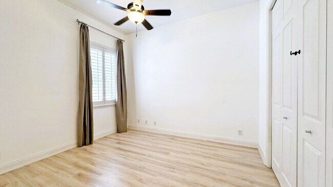 Building Photo - Elegant 4-Bedroom Home in Turtle Creek with Resort-Style Pool