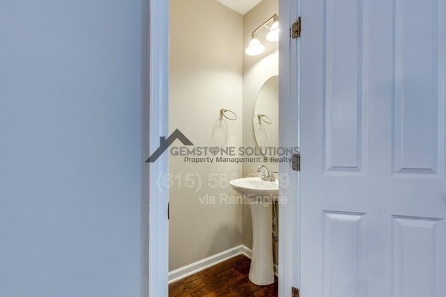 Building Photo - 6007 Dupont Cove Dr