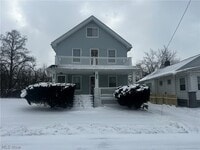 Building Photo - 14208 Kingsford Ave