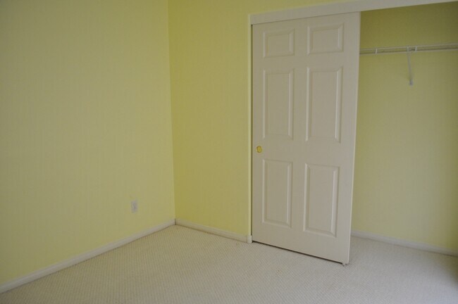 Building Photo - Lovely Single Story Home in Silverado Cany...