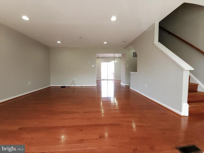 Building Photo - 4605 Snowflower Blvd