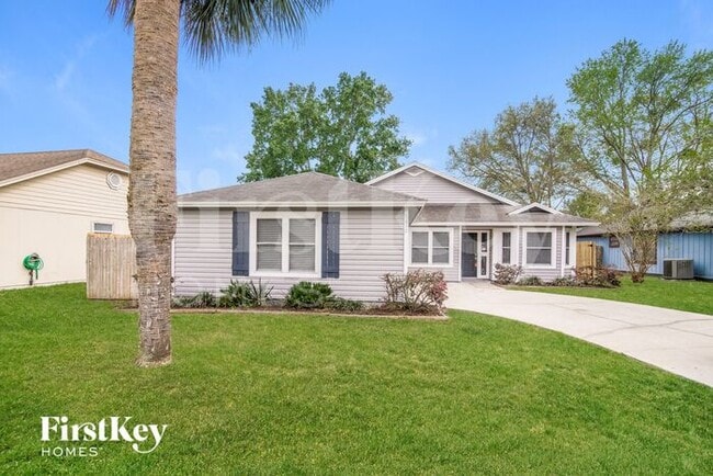 Primary Photo - 8450 Sugartree Dr