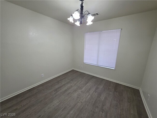 Building Photo - 3214 Anacapa Way