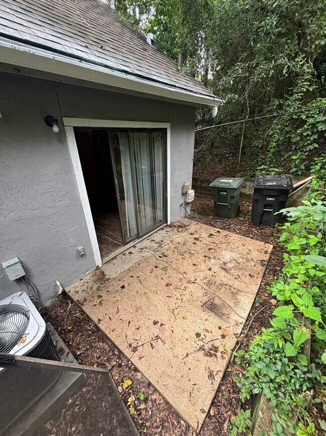Building Photo - Charming 1 Bedroom 1 Bathroom with a loft!