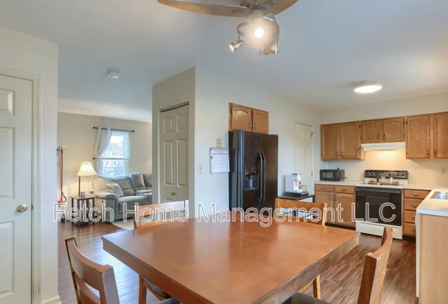 Building Photo - 143 Northwood Ct