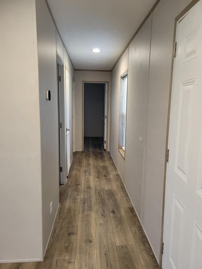 Building Photo - 4052 Saponac Dr
