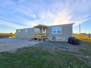 Building Photo - 115 Private Rd 172