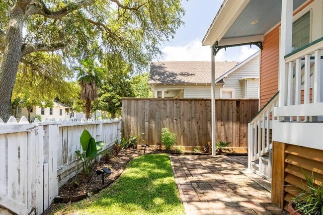 Building Photo - 3616 Avenue P 1/2
