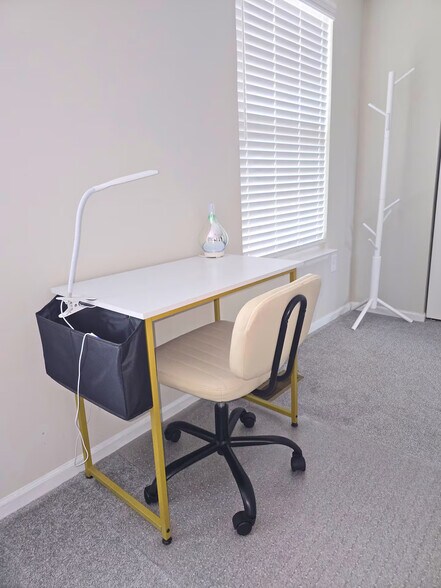 Building Photo - 7710 Pomeroy Ct