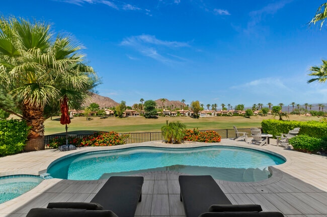 Building Photo - 78688 Cabrillo Way