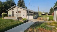 Building Photo - Dalton Gardens!