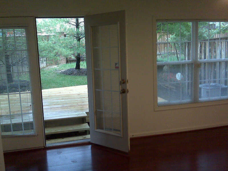 Building Photo - 417 Clayton Ln