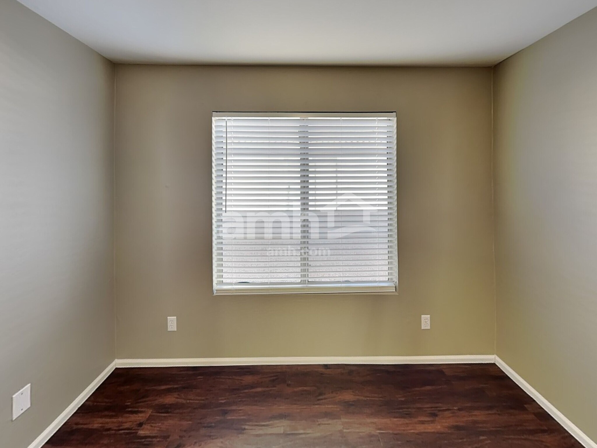 Building Photo - 13177 W Mauna Loa Ln