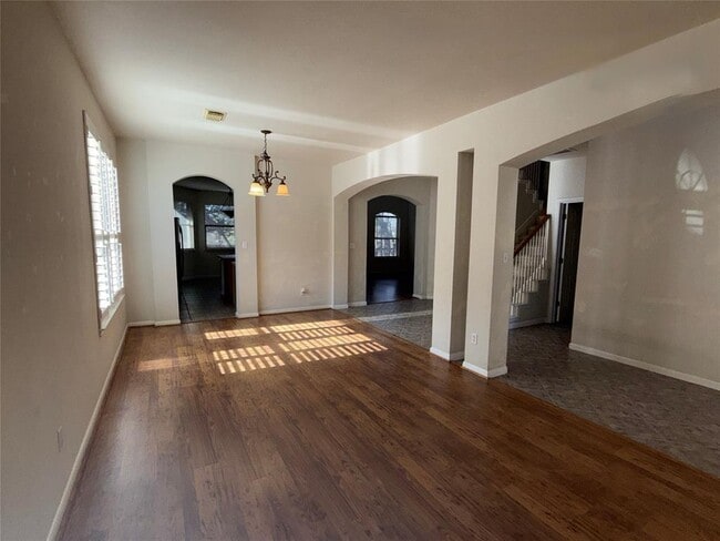 Building Photo - 1124 Winding Creek Pl