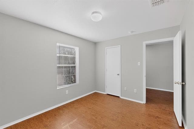 Building Photo - 407 Eisenhower Ln