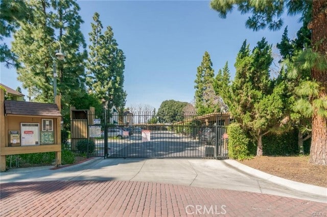 Building Photo - 16211 Downey Ave