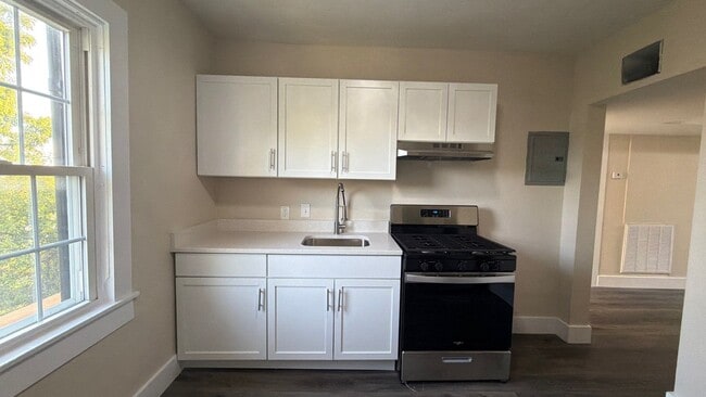 Building Photo - 3411 Duvall Ave